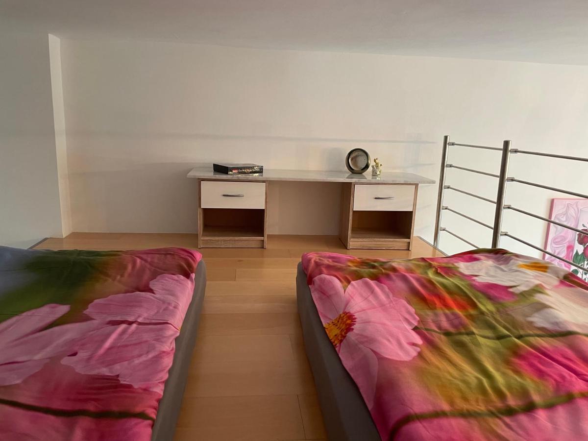 Luxury 60M2 Appartement In Wilhelmstadt Berlin Exterior photo