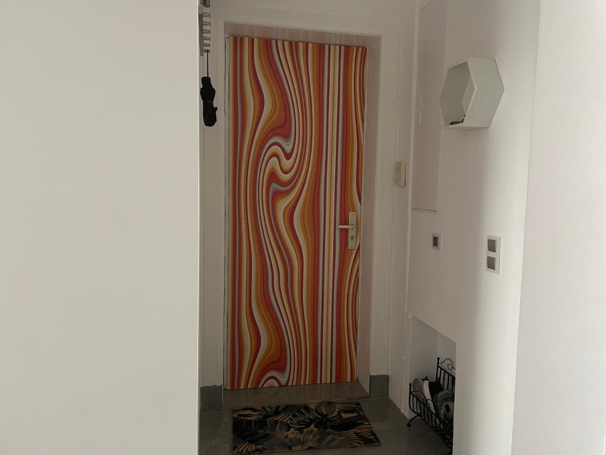 Luxury 60M2 Appartement In Wilhelmstadt Berlin Exterior photo
